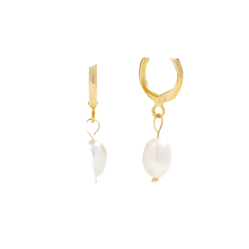 Mint & Lily Freshwater Pearl Drop Huggie Earrings made by Zulily