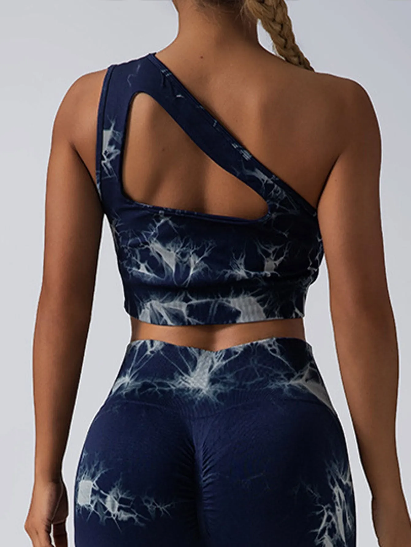 Seamless One-Shoulder Bra & Scrunch Leggings Set - High Waisted Yoga Pants sold by Zulily product image thumbnail 4