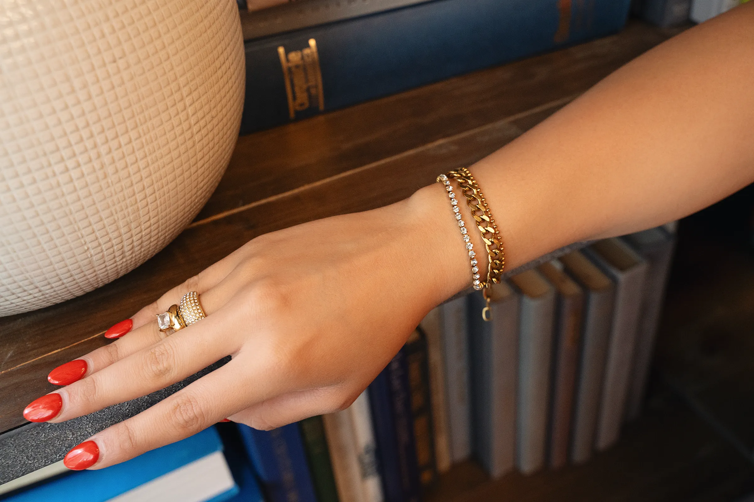 SYDNEY Chain Bracelet sold by Zulily product image thumbnail 2