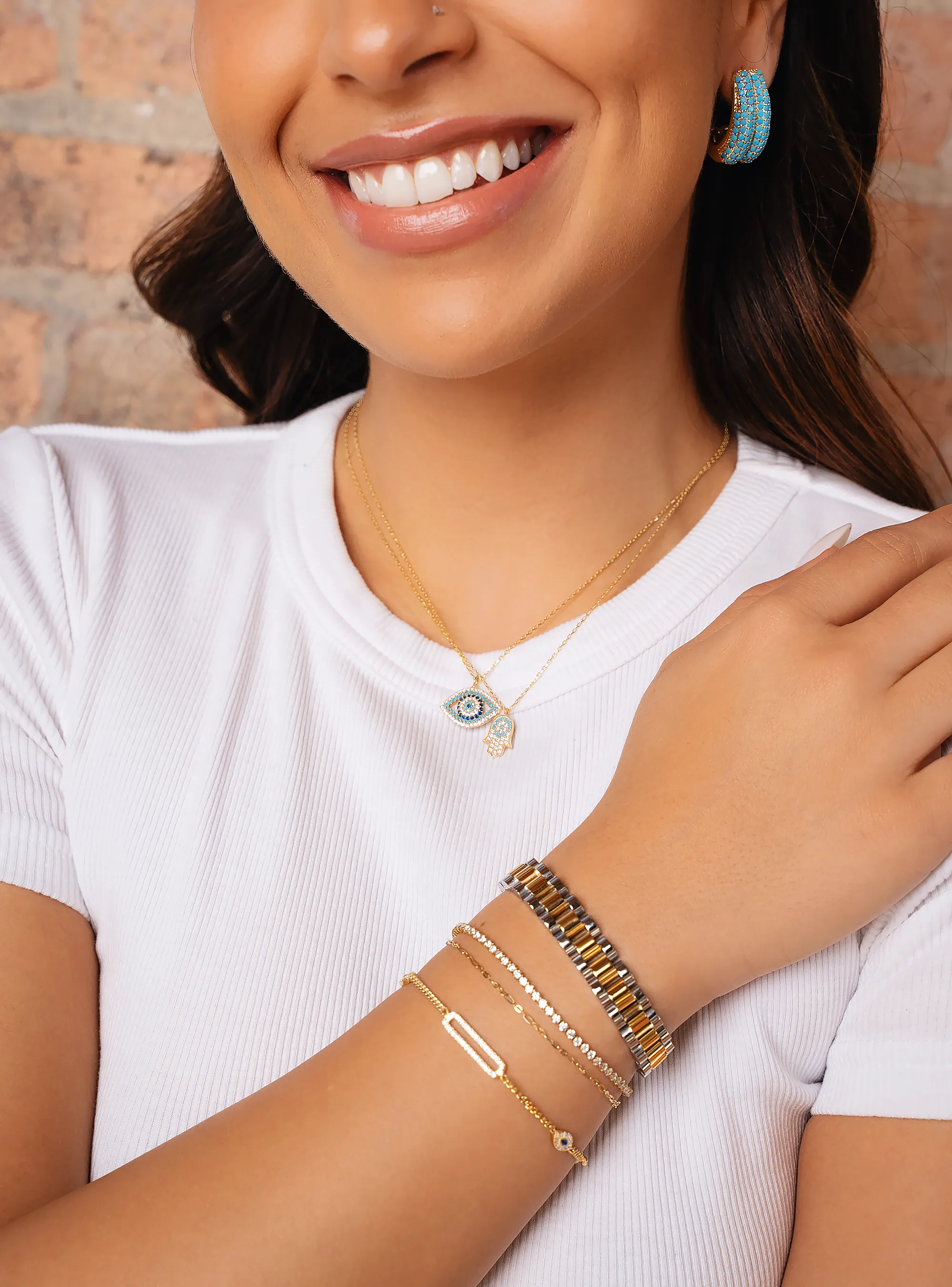 ALESSIA Hamsa Necklace sold by Zulily product image thumbnail 4