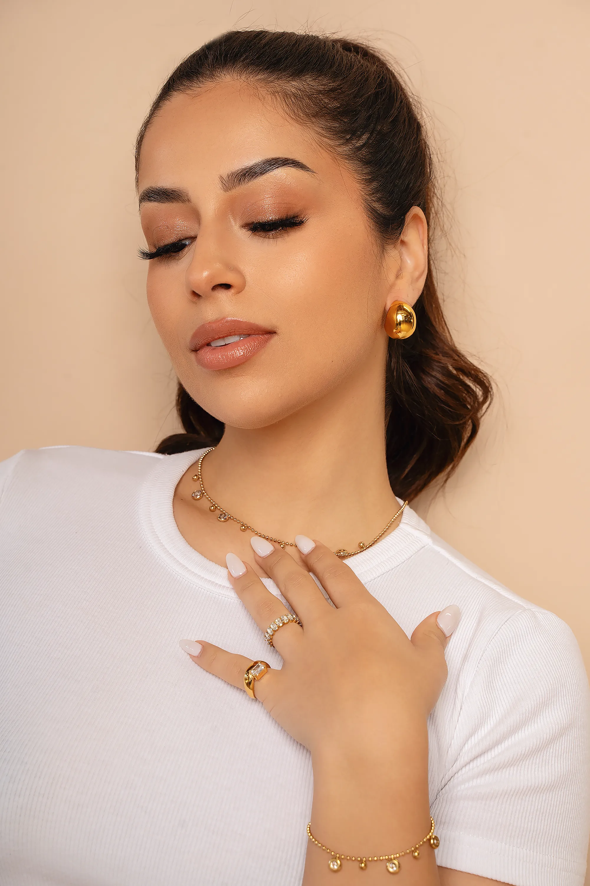 ROYA Necklace sold by Zulily product image thumbnail 3