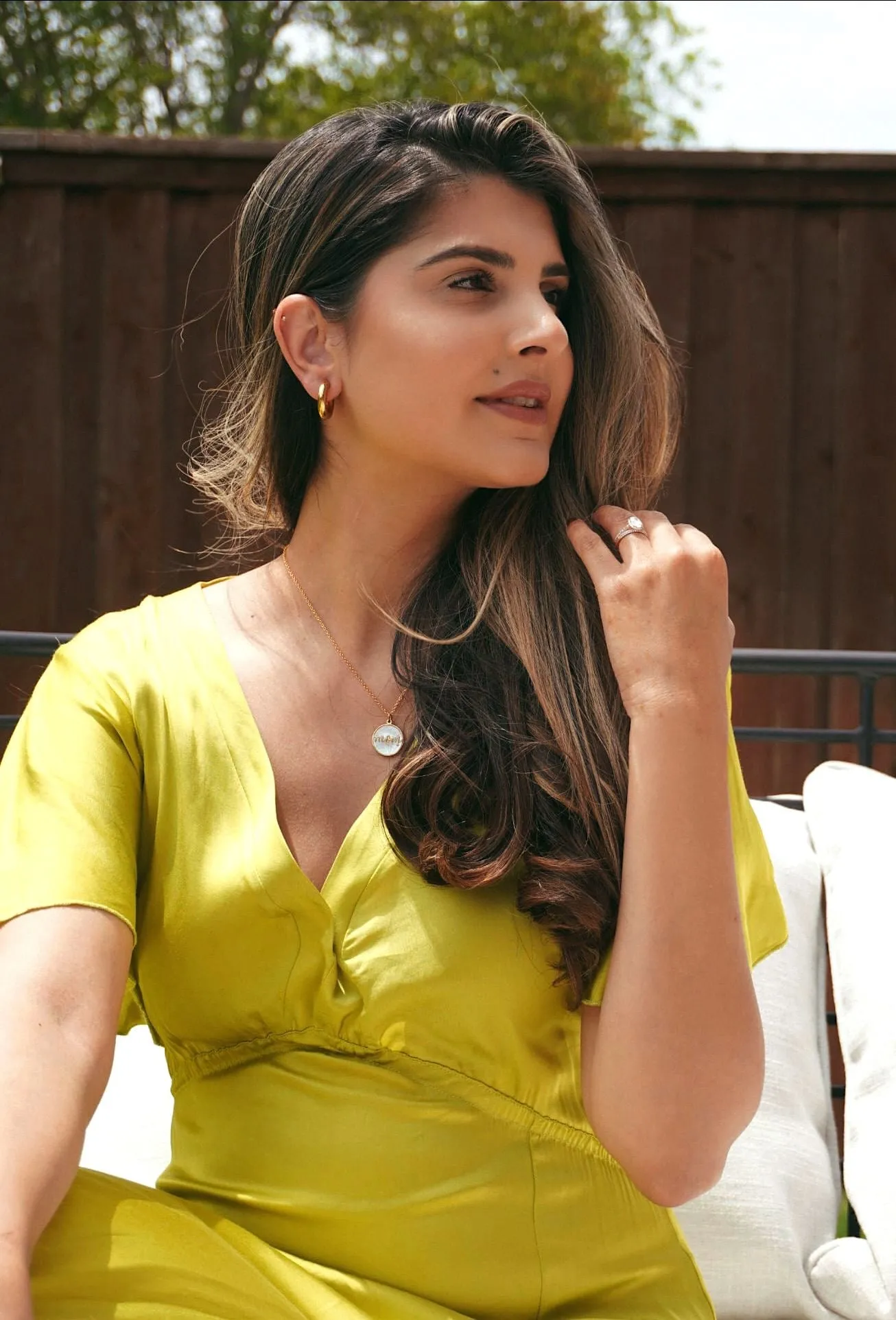 IVORY Gold Mother-of-Pearl Necklace sold by Zulily product image thumbnail 3