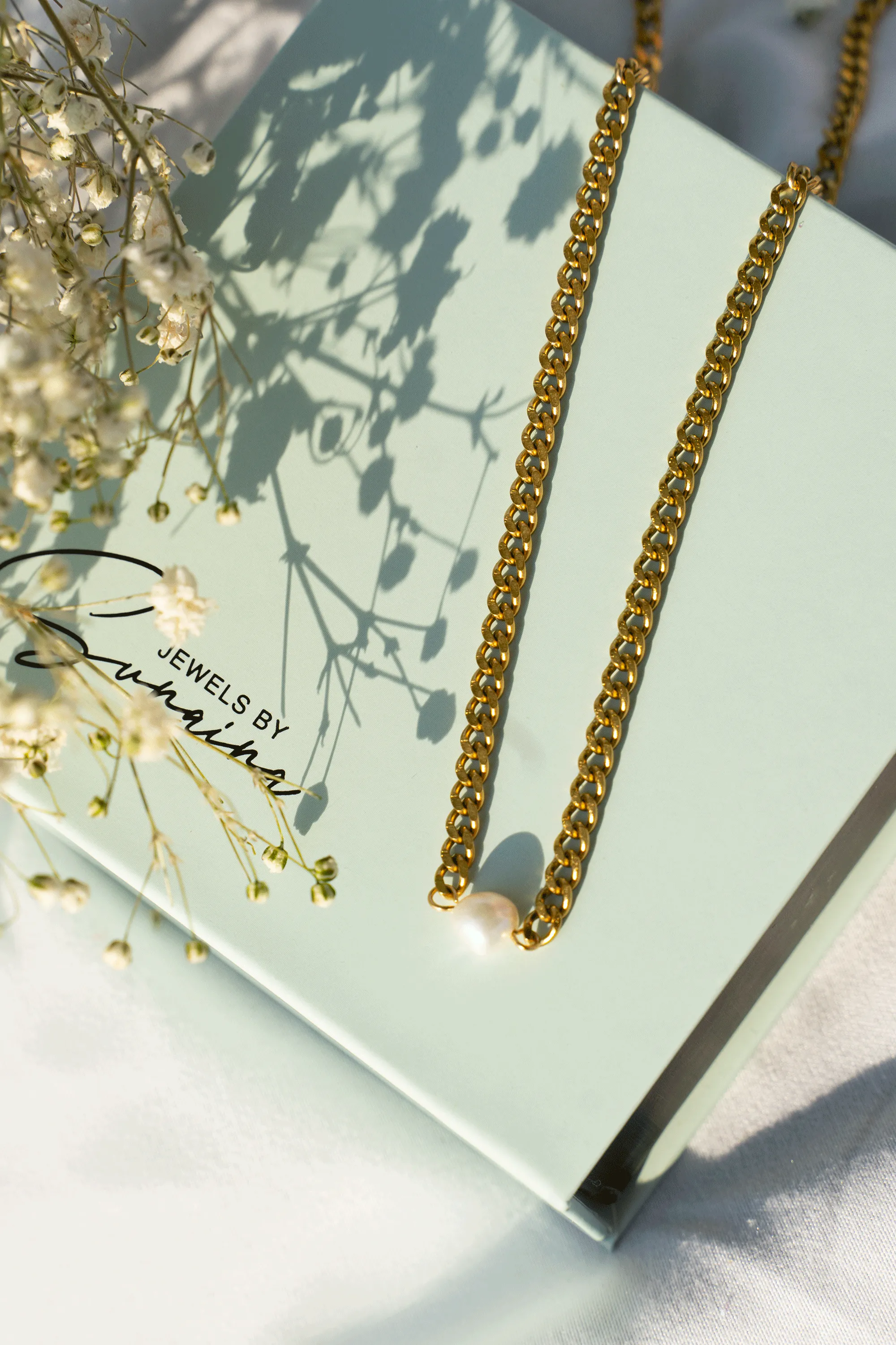 IZZY Choker sold by Zulily product image thumbnail 2