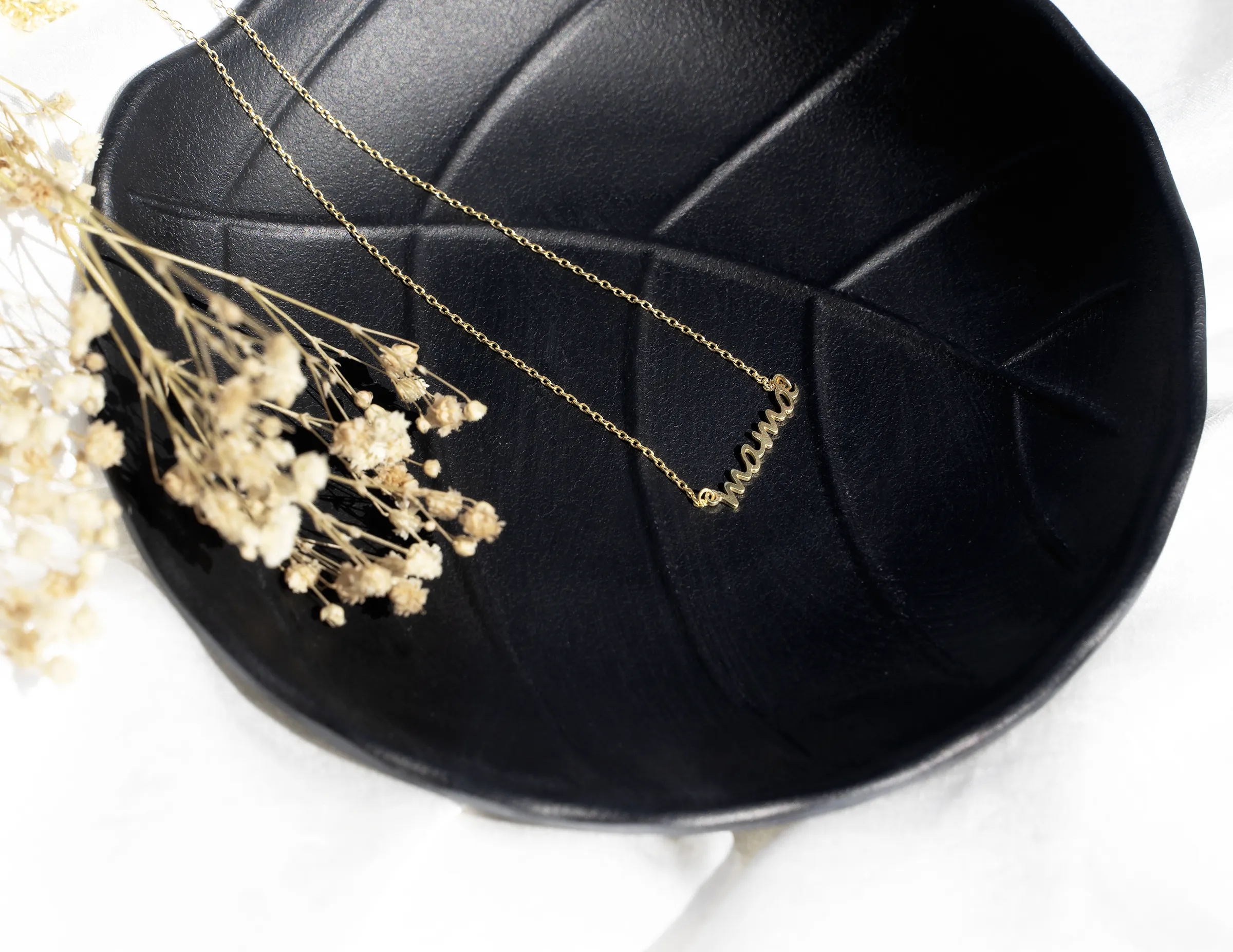 MAMA Necklace I sold by Zulily product image thumbnail 3