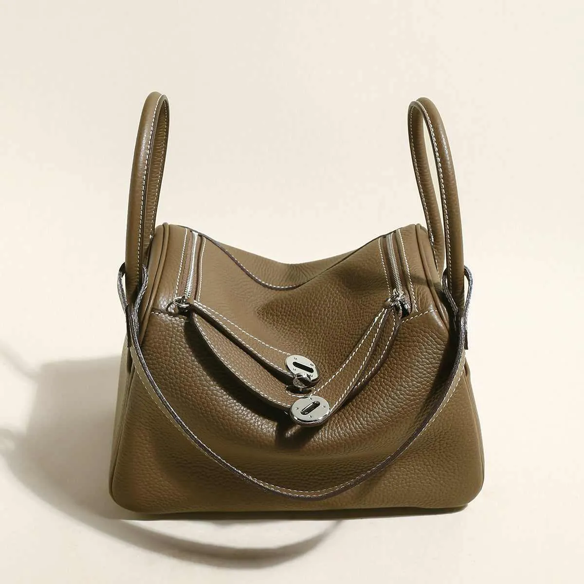 Solano Leather Shoulder bag sold by Zulily product image thumbnail 5