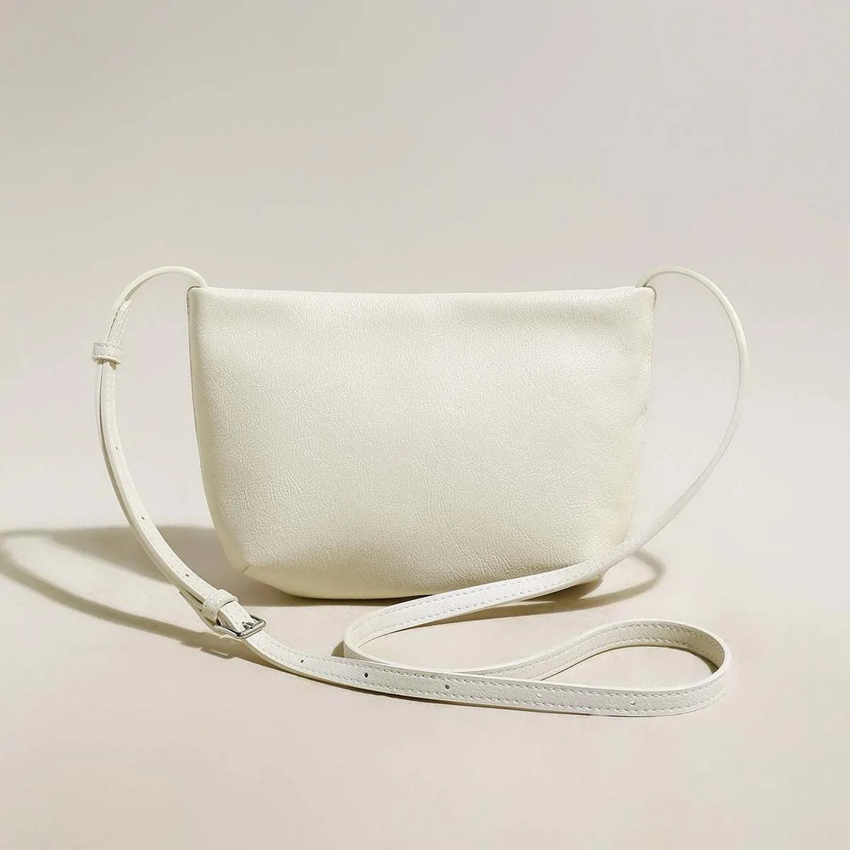 Nora Daily Leather Bucket Bag sold by Zulily product image thumbnail 2