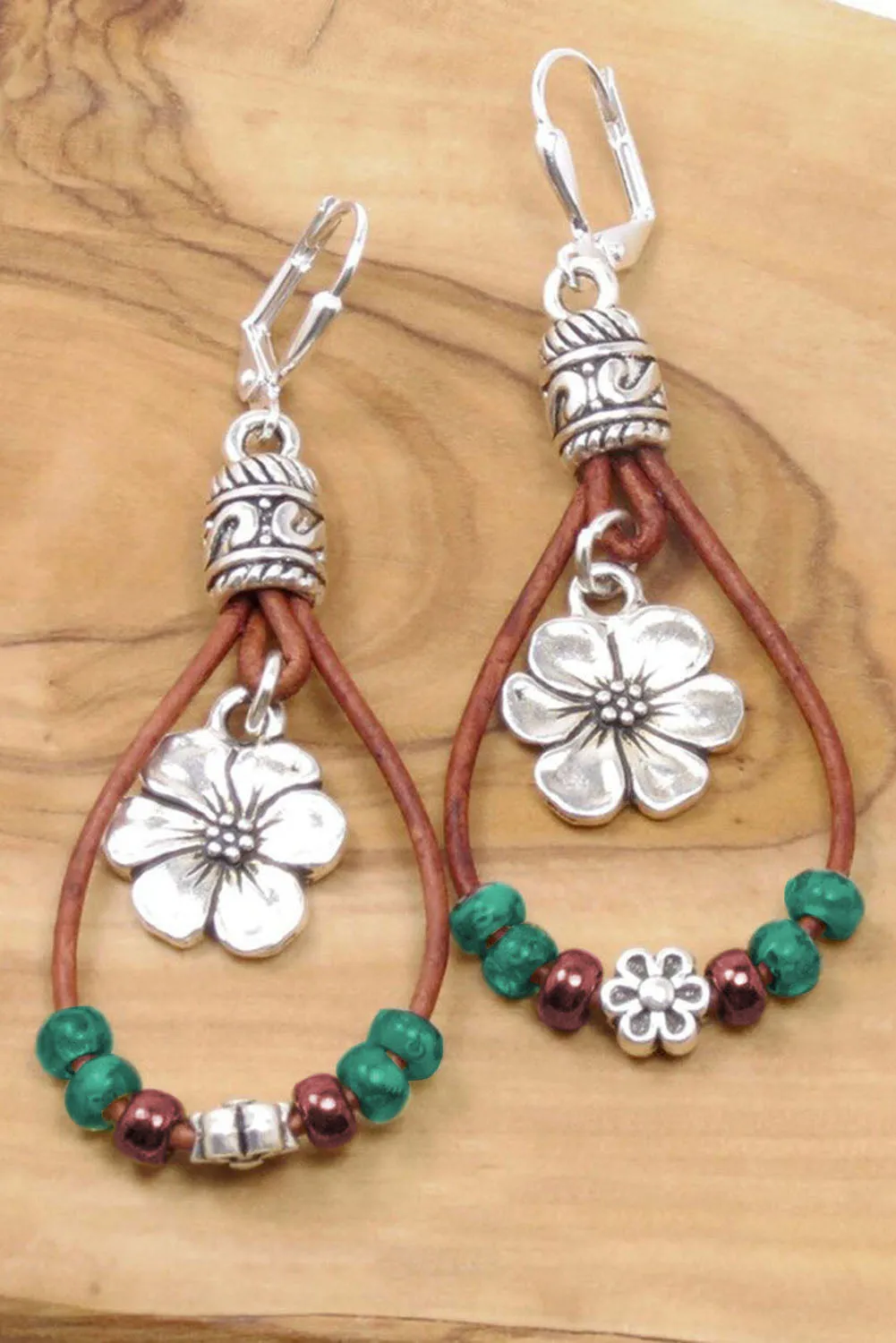 Threaded Pear Silvery Western Leather Beaded Floral Dangle Earrings sold by Zulily product image thumbnail 3