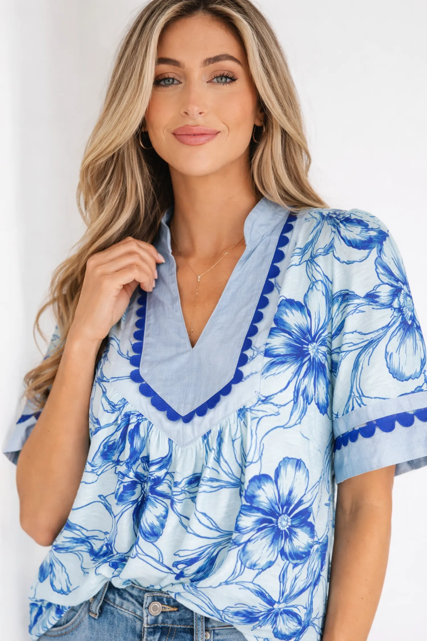 Threaded Pear Elowen Short Sleeve Floral Blouse sold by Zulily product image thumbnail 4