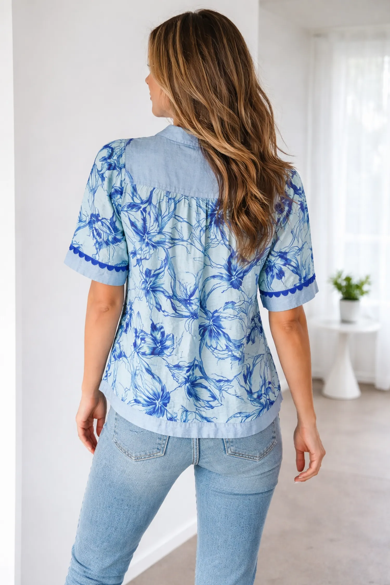 Threaded Pear Elowen Short Sleeve Floral Blouse sold by Zulily product image thumbnail 2