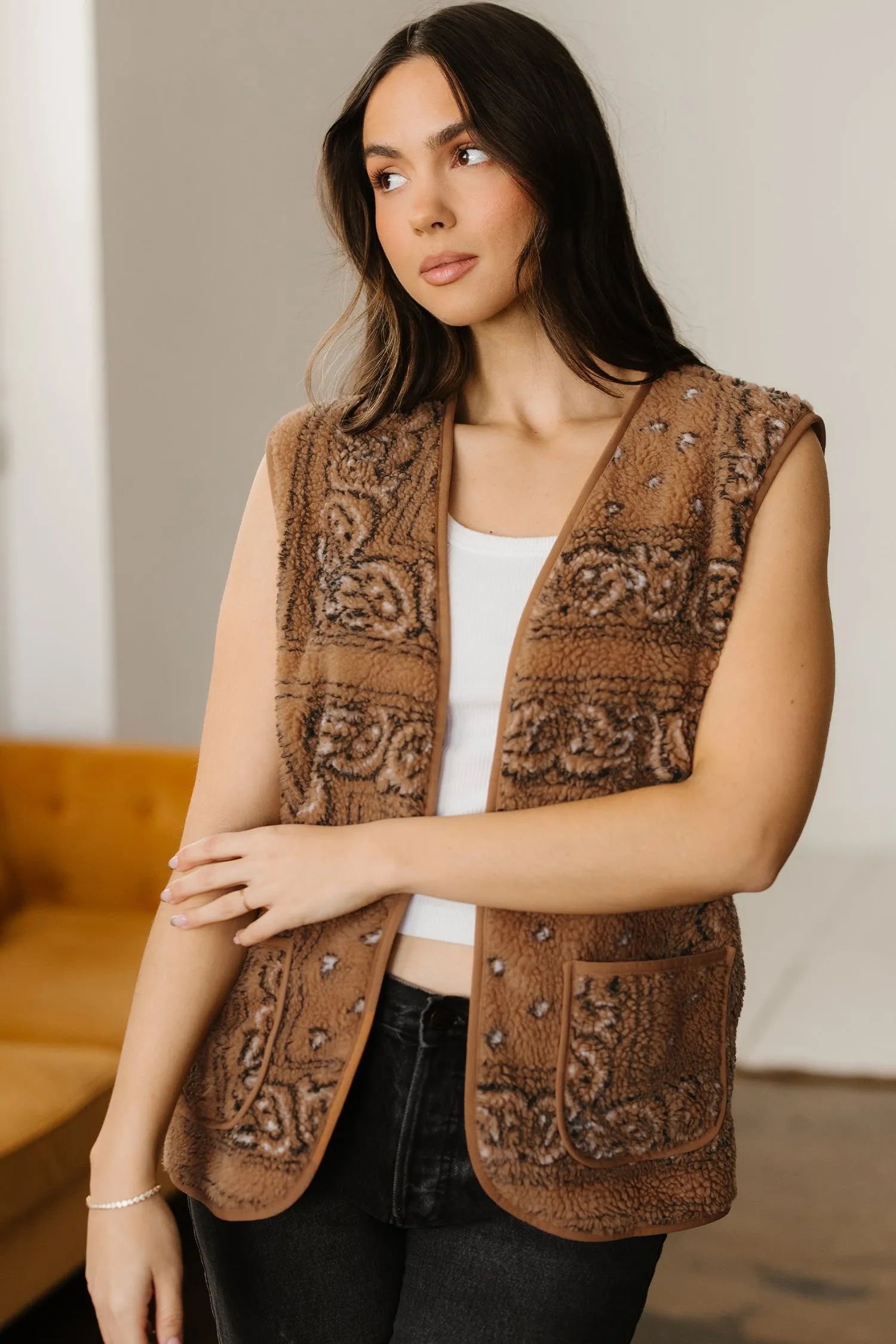 Threaded Pear Elaine Western Fashion Vest Jacket sold by Zulily product image thumbnail 5