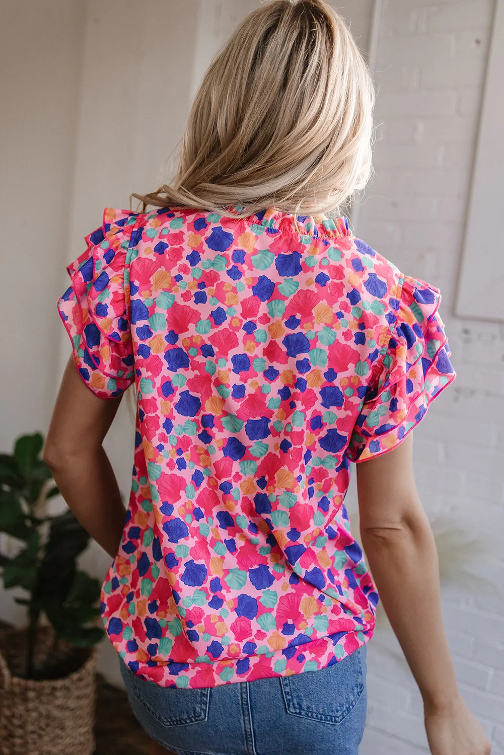 Threaded Pear Arlet Abstract Ruffled Sleeve V Neck Blouse sold by Zulily product image thumbnail 2