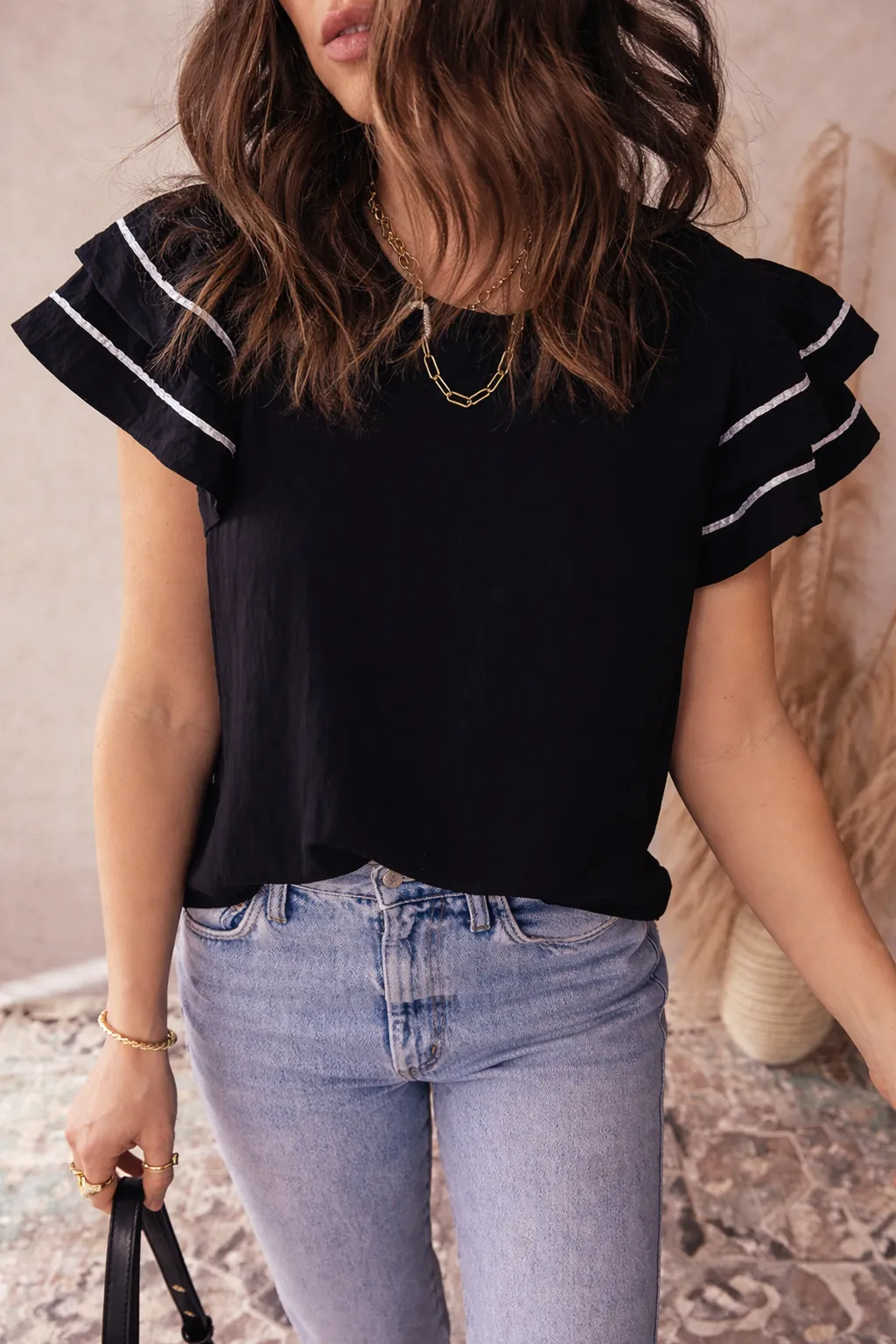 Threaded Pear Amani Short Sleeve Textured Blouse sold by Zulily product image thumbnail 3