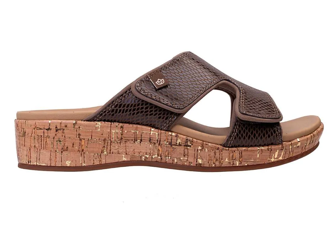 Spenco Camille- wide made by Zulily