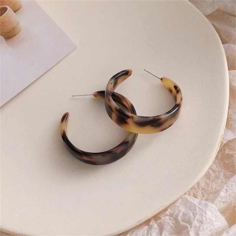 Brown & Beige Tortoise Hoop Earrings made by Zulily