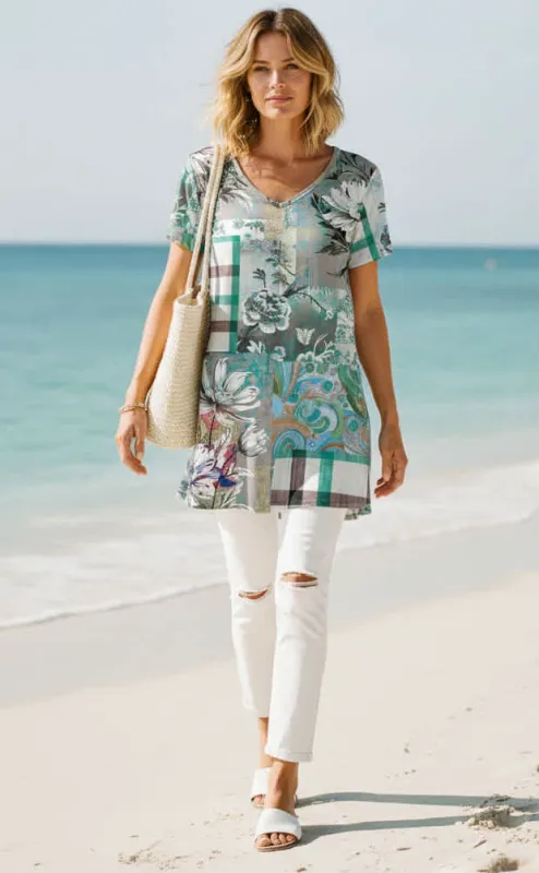 Lily by Firmiana Women’s V-Neck Short Sleeve Tunic Women’s Apparel Aqua White Abstract Print made by Zulily