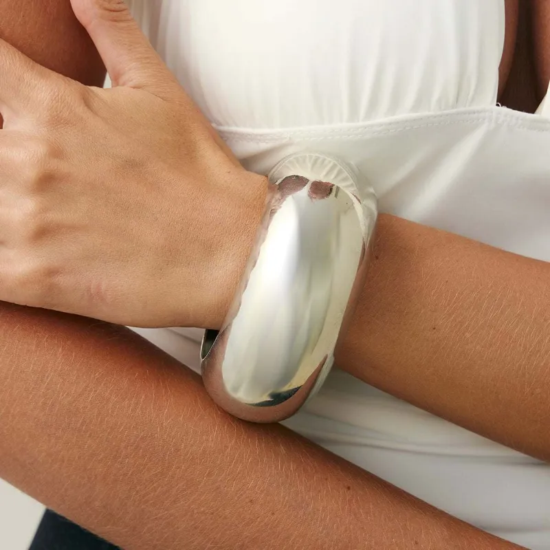 Silvertone Thick Bangle Bracelet made by Zulily