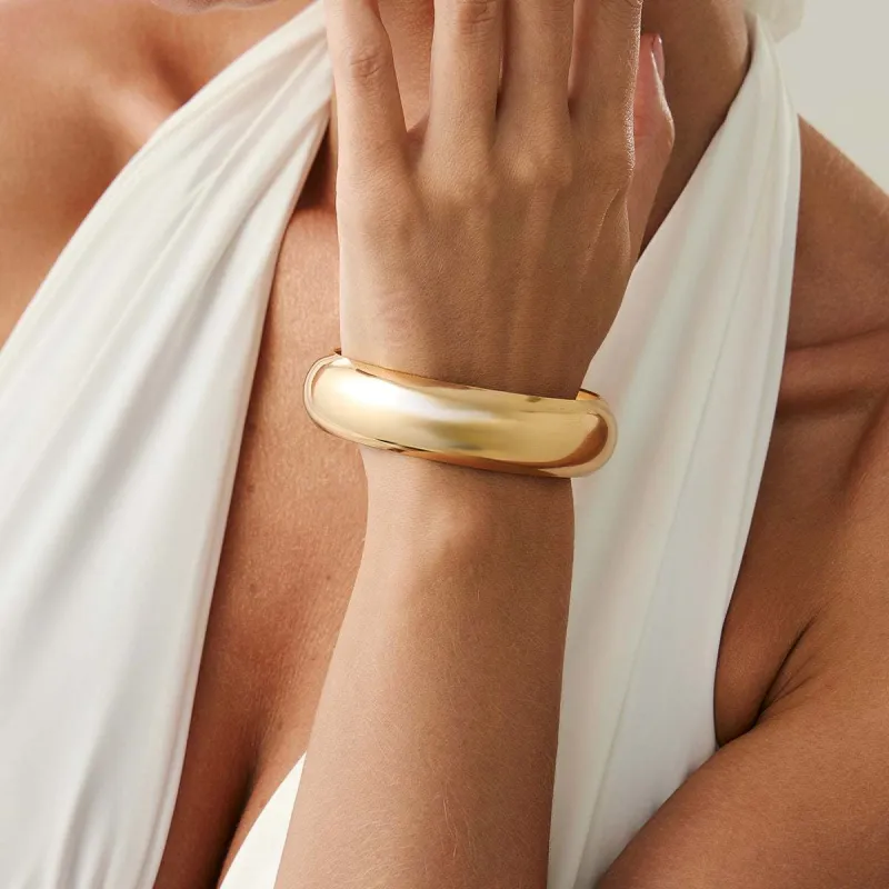 Goldtone Thin Bangle Bracelet made by Zulily