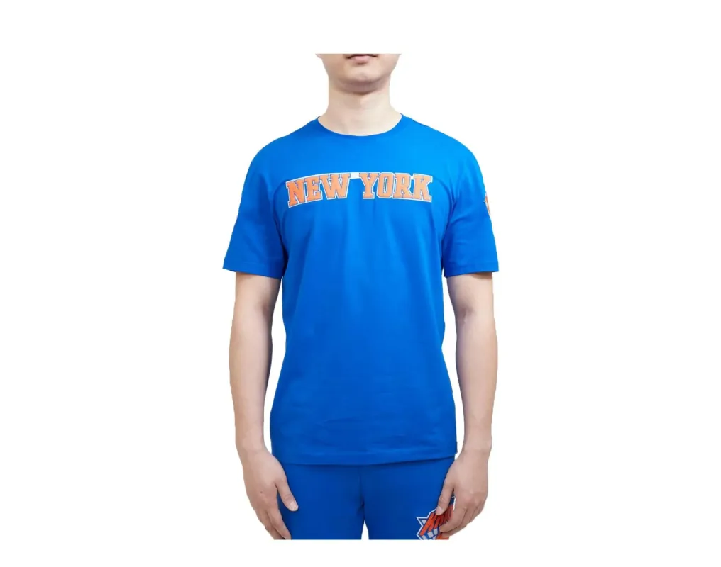 Pro Standard New York Knicks Classic Chenille Men T‑Shirt Blue made by Zulily