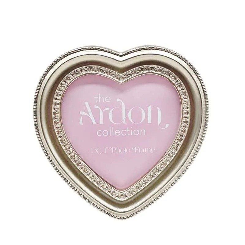Heart‑Shaped Gold Picture Frame made by Zulily