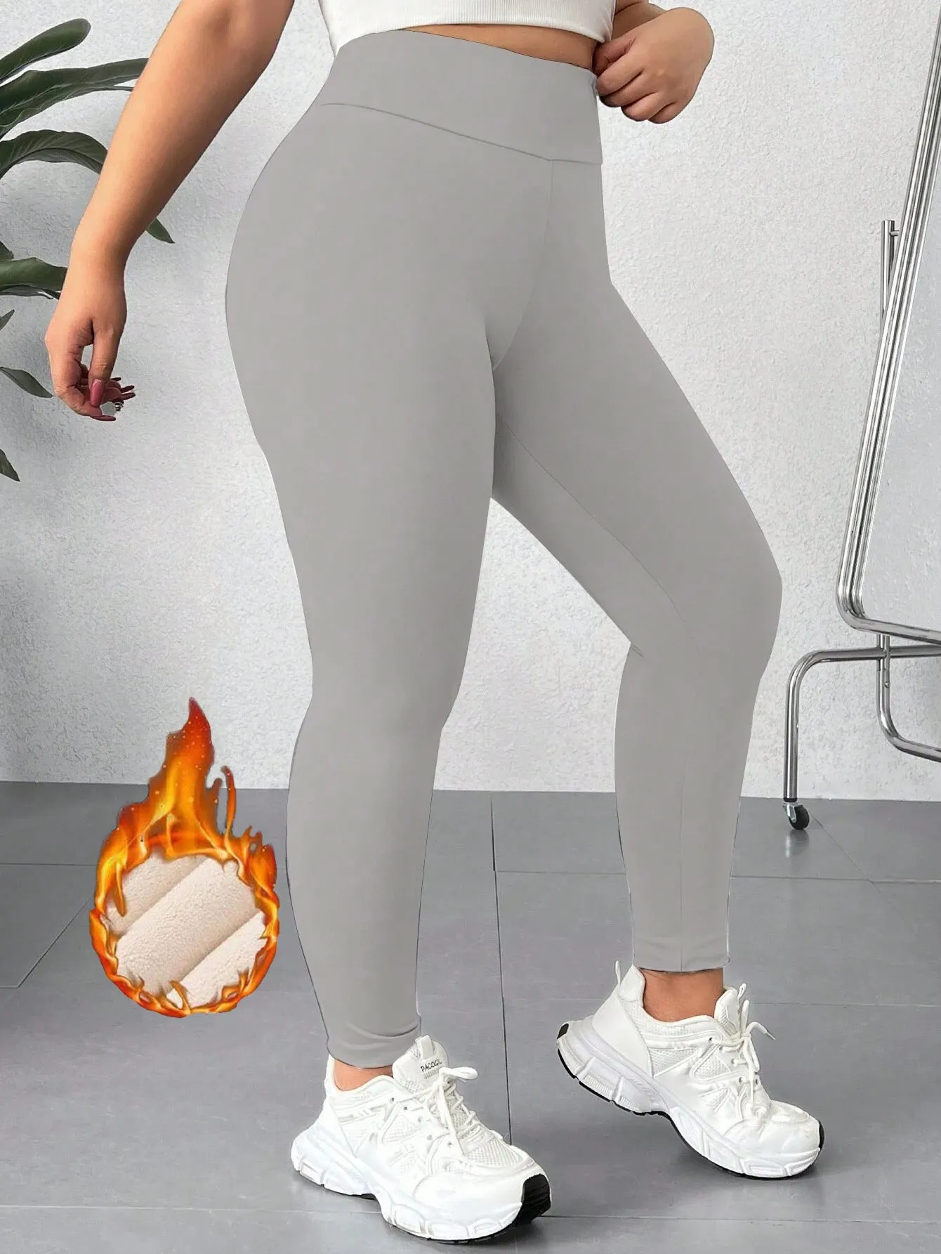 Women’s Plus Size Thermal Yoga Set | 4-Piece Activewear Outfit sold by Zulily product image thumbnail 2
