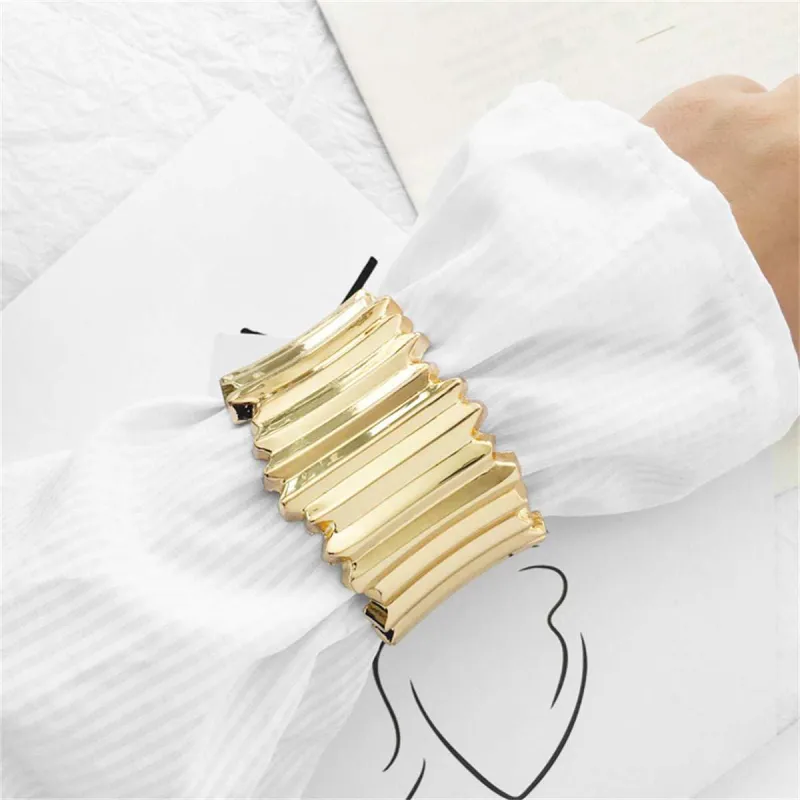 Goldtone Vat Bangle made by Zulily