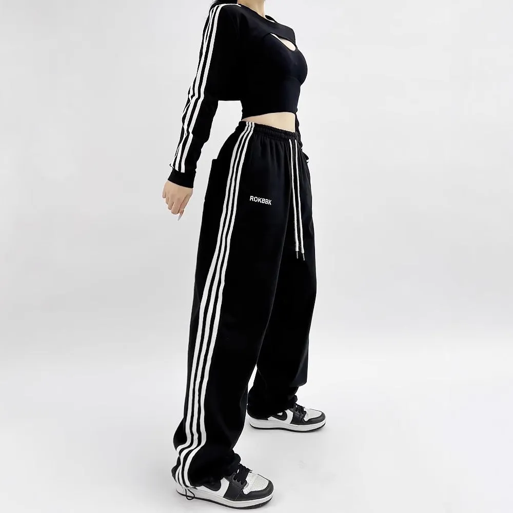 Embroidered Patchwork Wide-Leg Athletic Sweatpants | 4 Colors sold by Zulily product image thumbnail 4