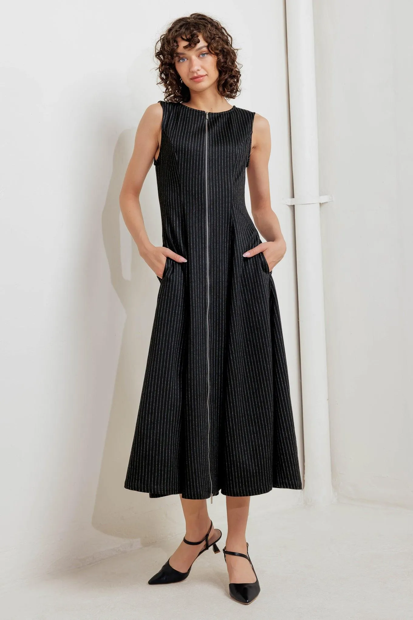 Urban Frame Woven Midi Dress sold by Zulily product image thumbnail 4