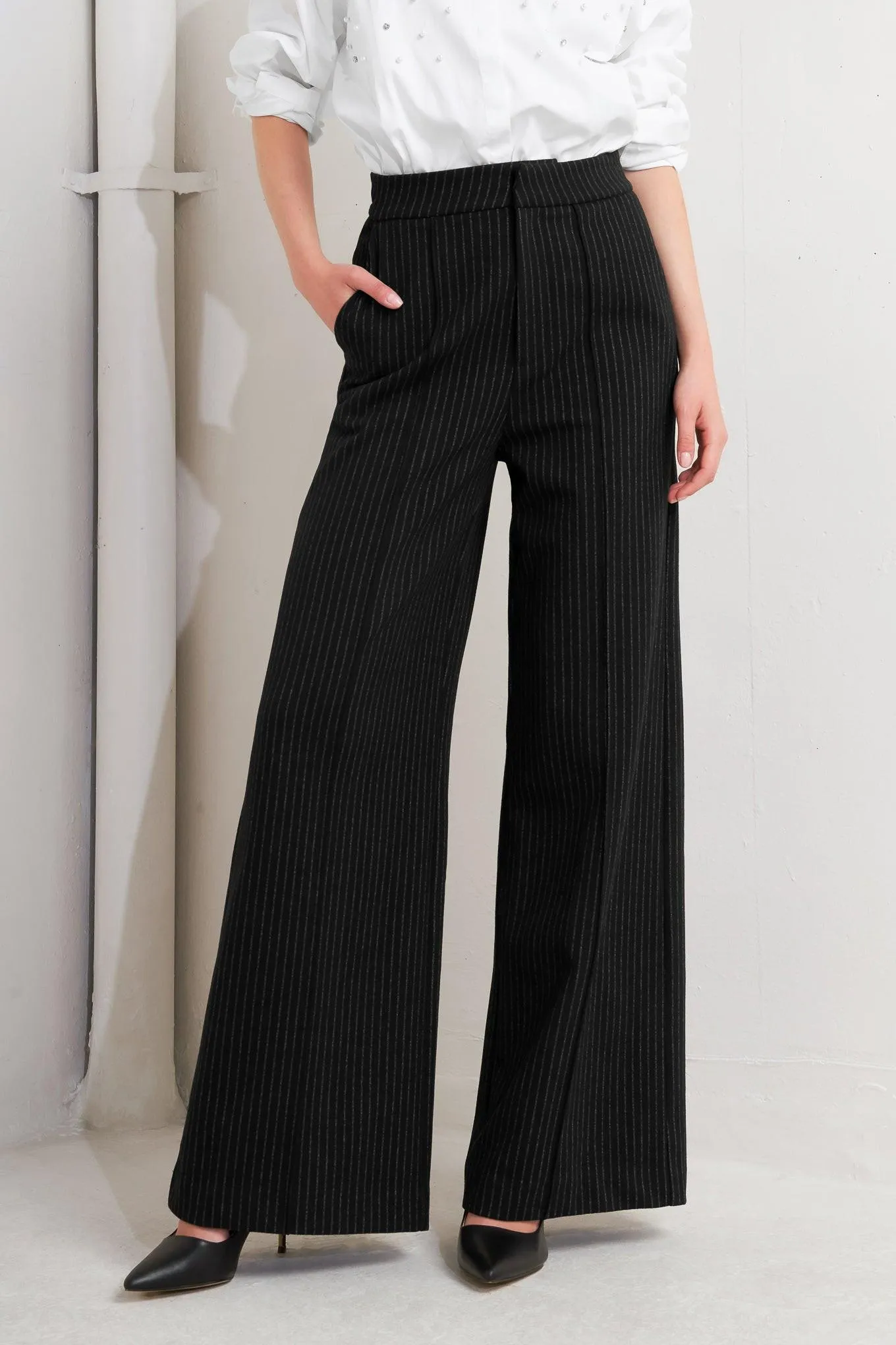 Stride Tempo Woven Pants sold by Zulily product image thumbnail 5