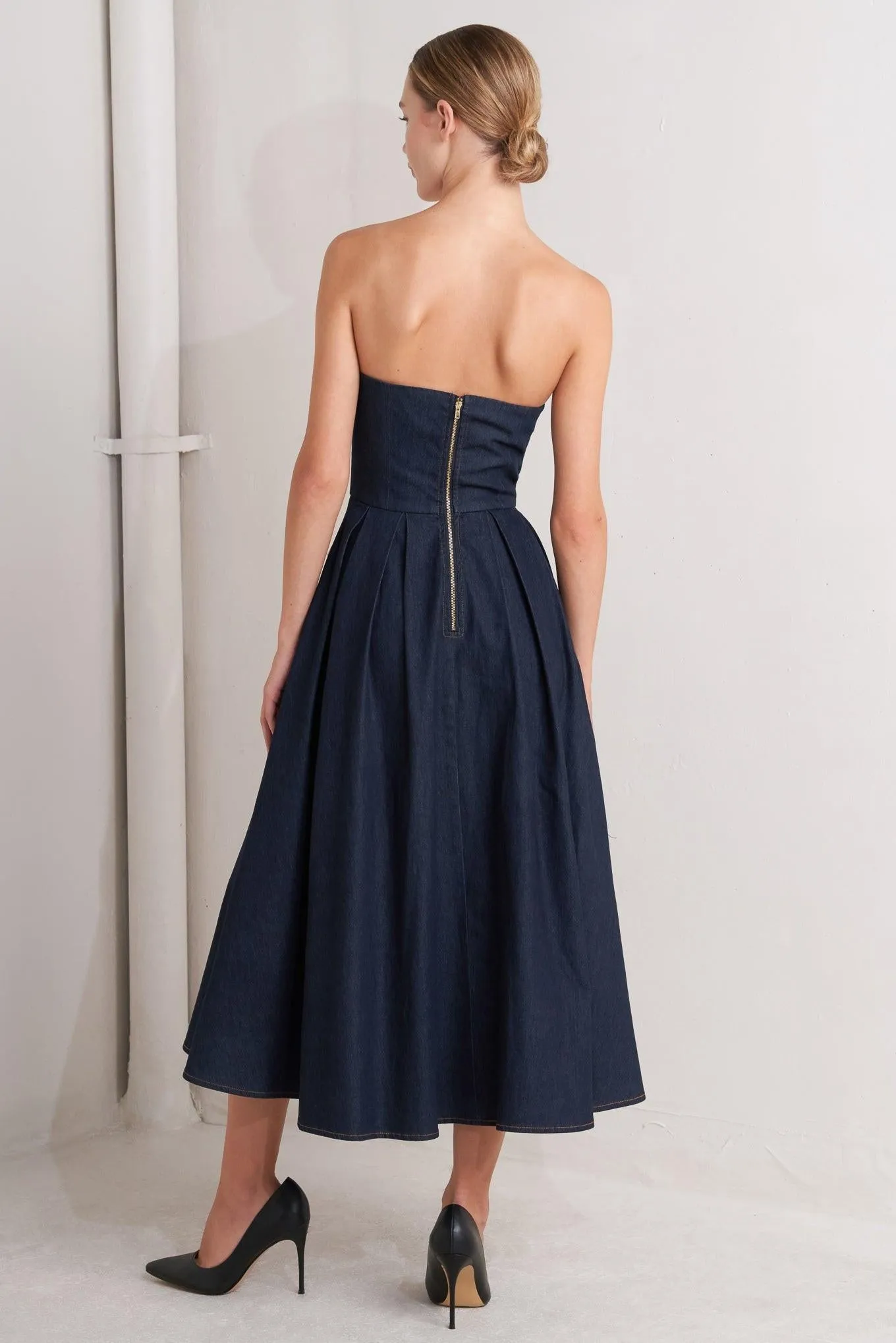 Urban Corset Denim Midi Dress sold by Zulily product image thumbnail 5