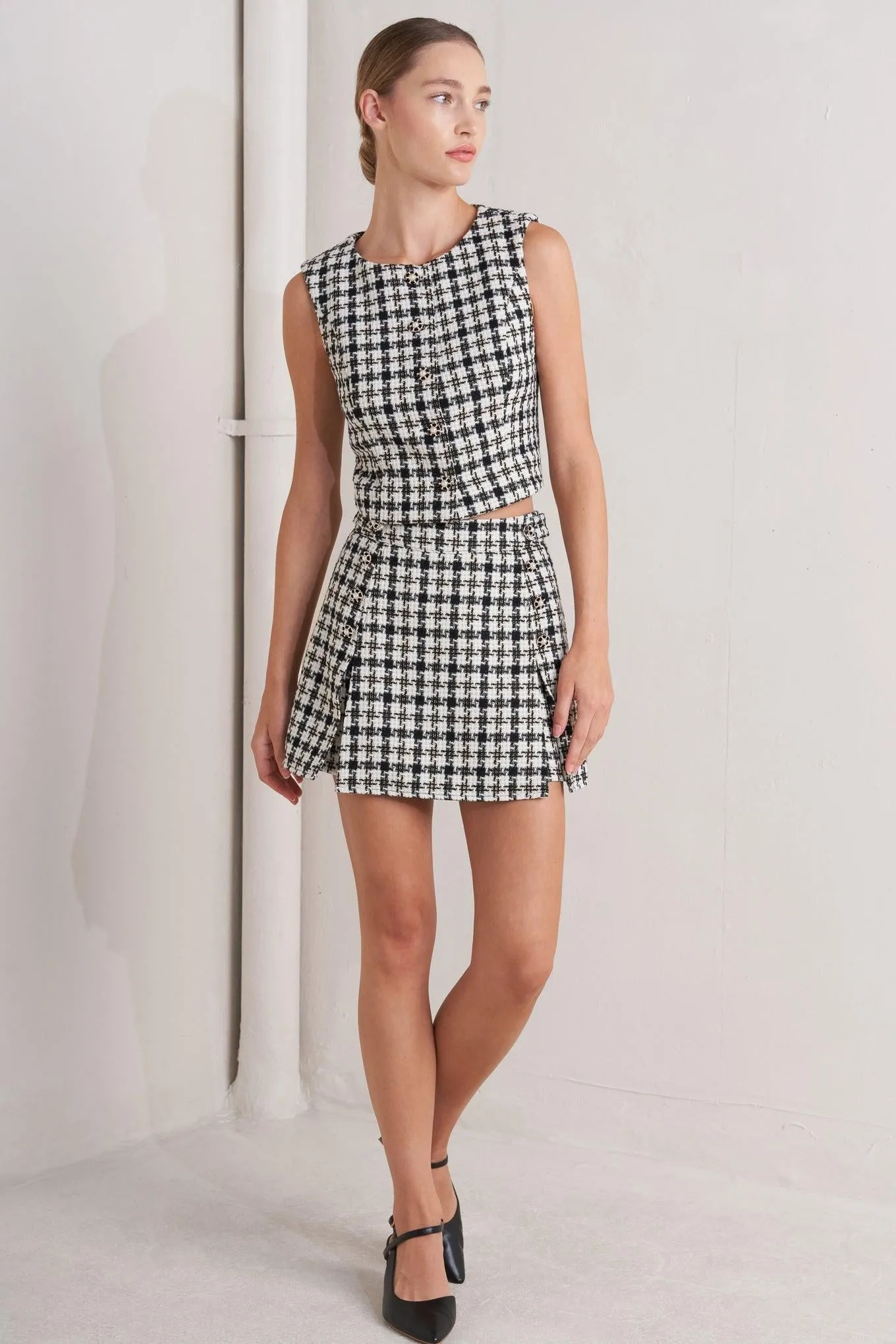 Mona Check Tweed Skort sold by Zulily product image thumbnail 4