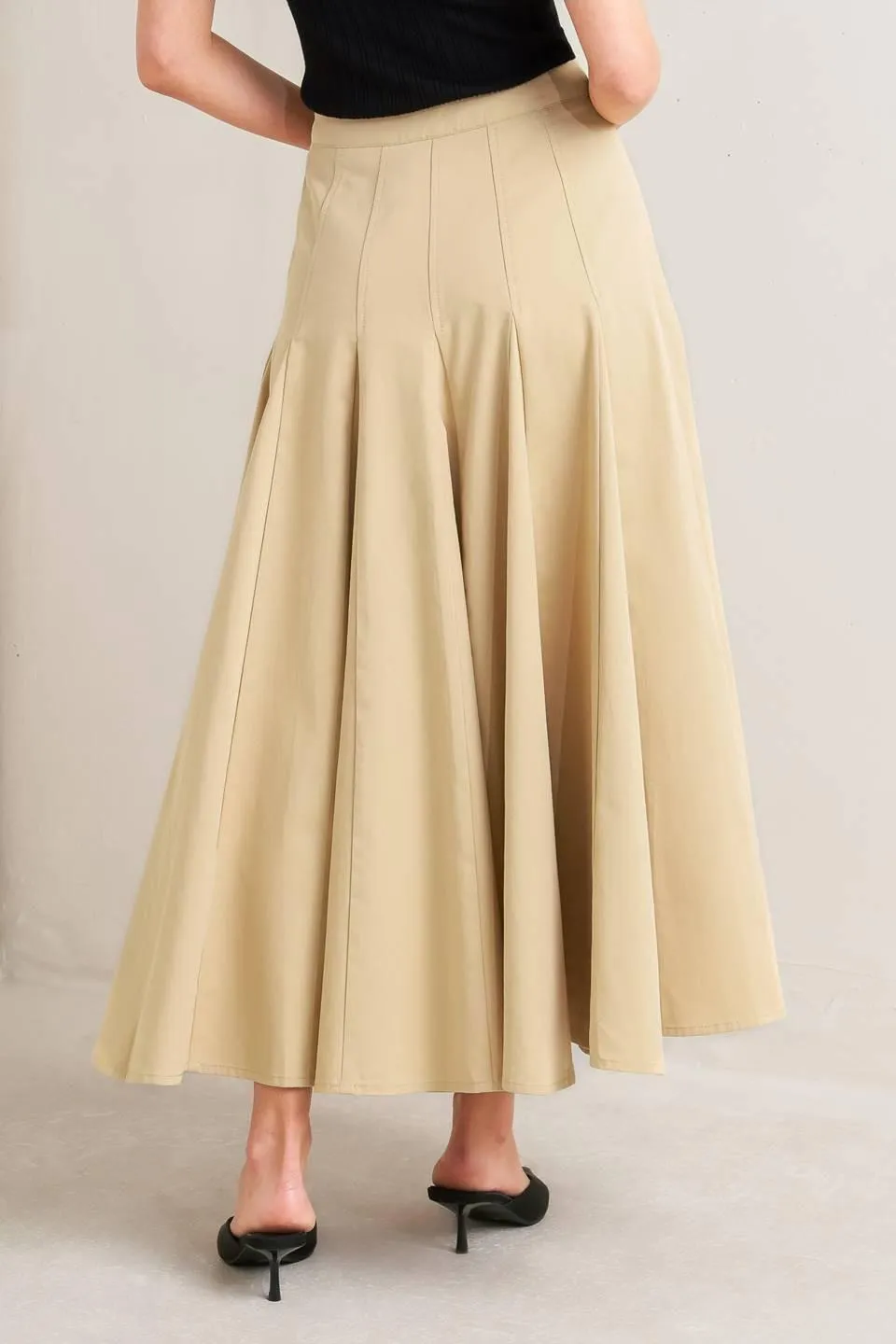Pale Frame Woven Taupe Circle Skirt sold by Zulily product image thumbnail 4