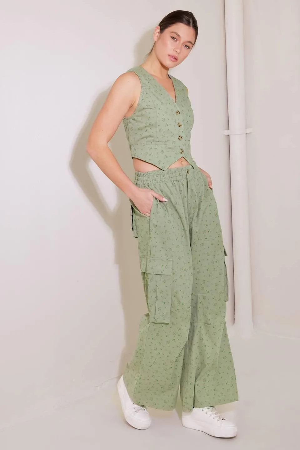 Drifting Currents Olive Woven Pants sold by Zulily product image thumbnail 3