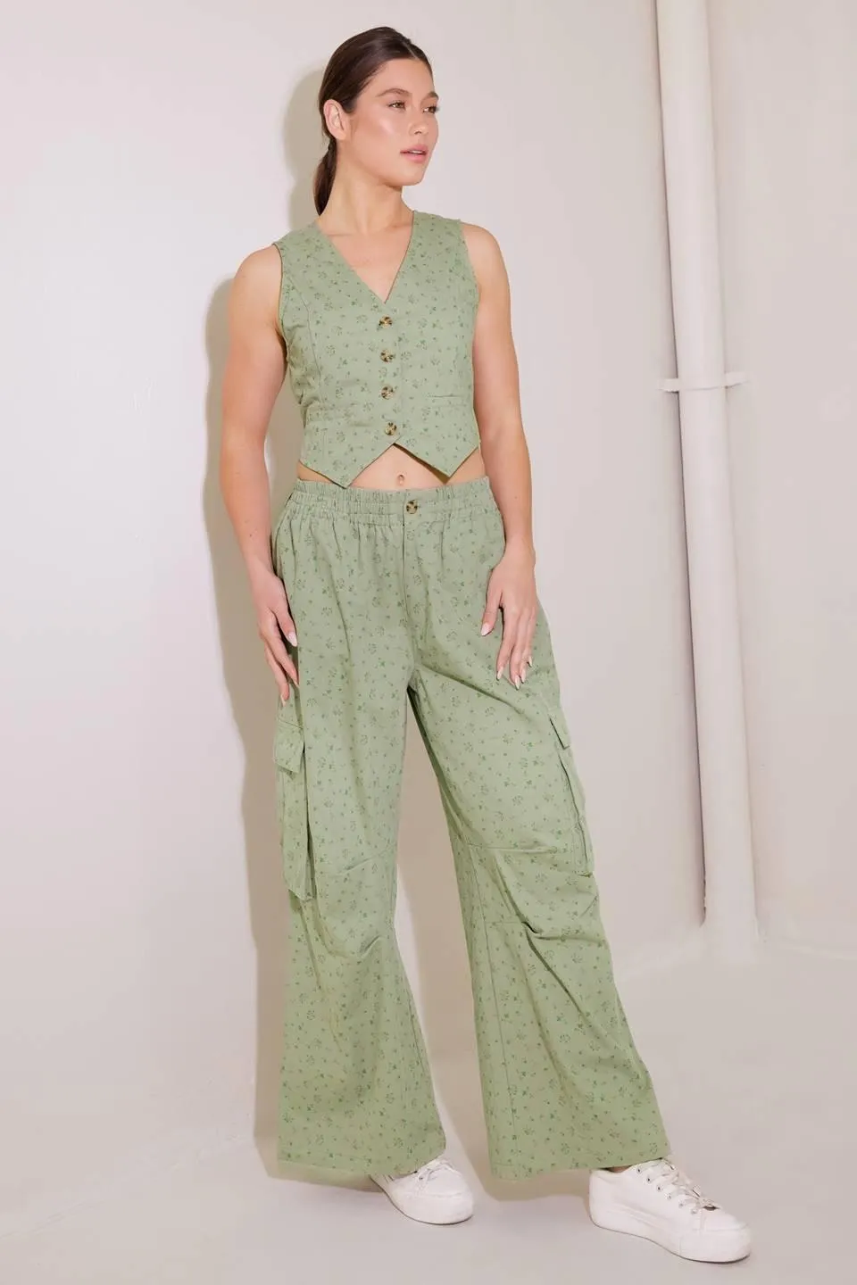 Drifting Currents Olive Woven Pants sold by Zulily product image thumbnail 5
