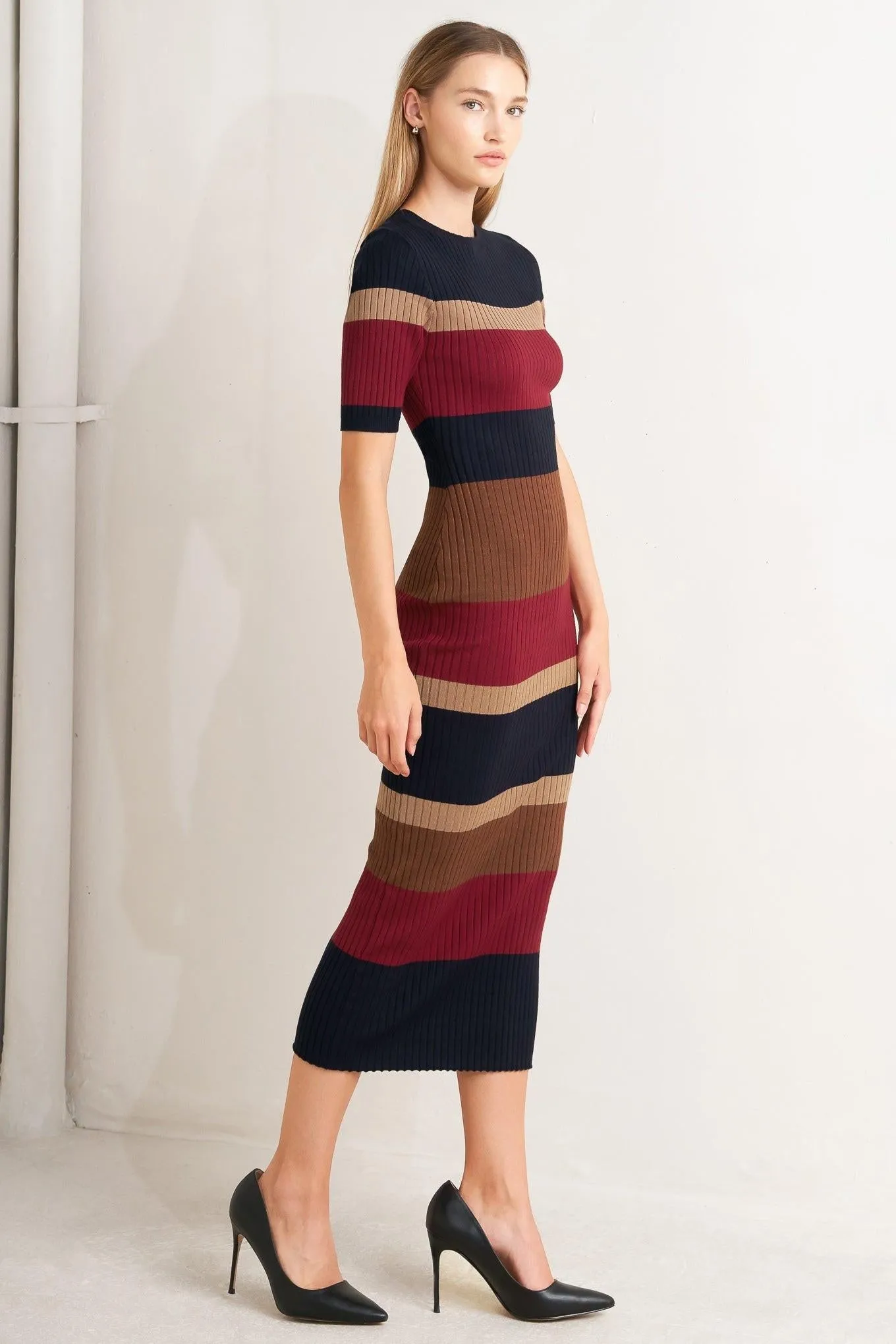 Fall Rhythm Color Blocked Midi Sweater Dress sold by Zulily product image thumbnail 4