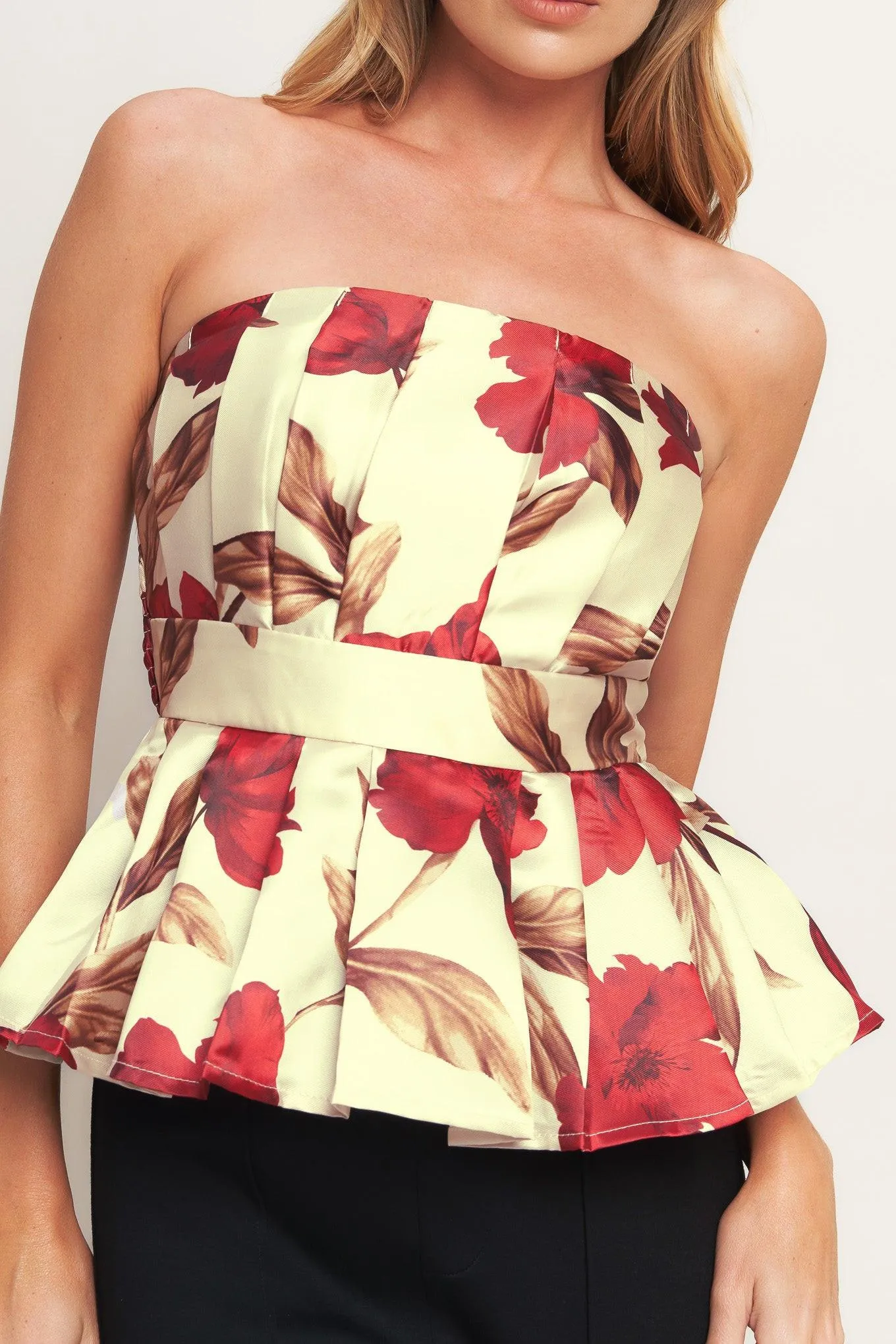 Holiday Blossom Woven Top sold by Zulily product image thumbnail 3