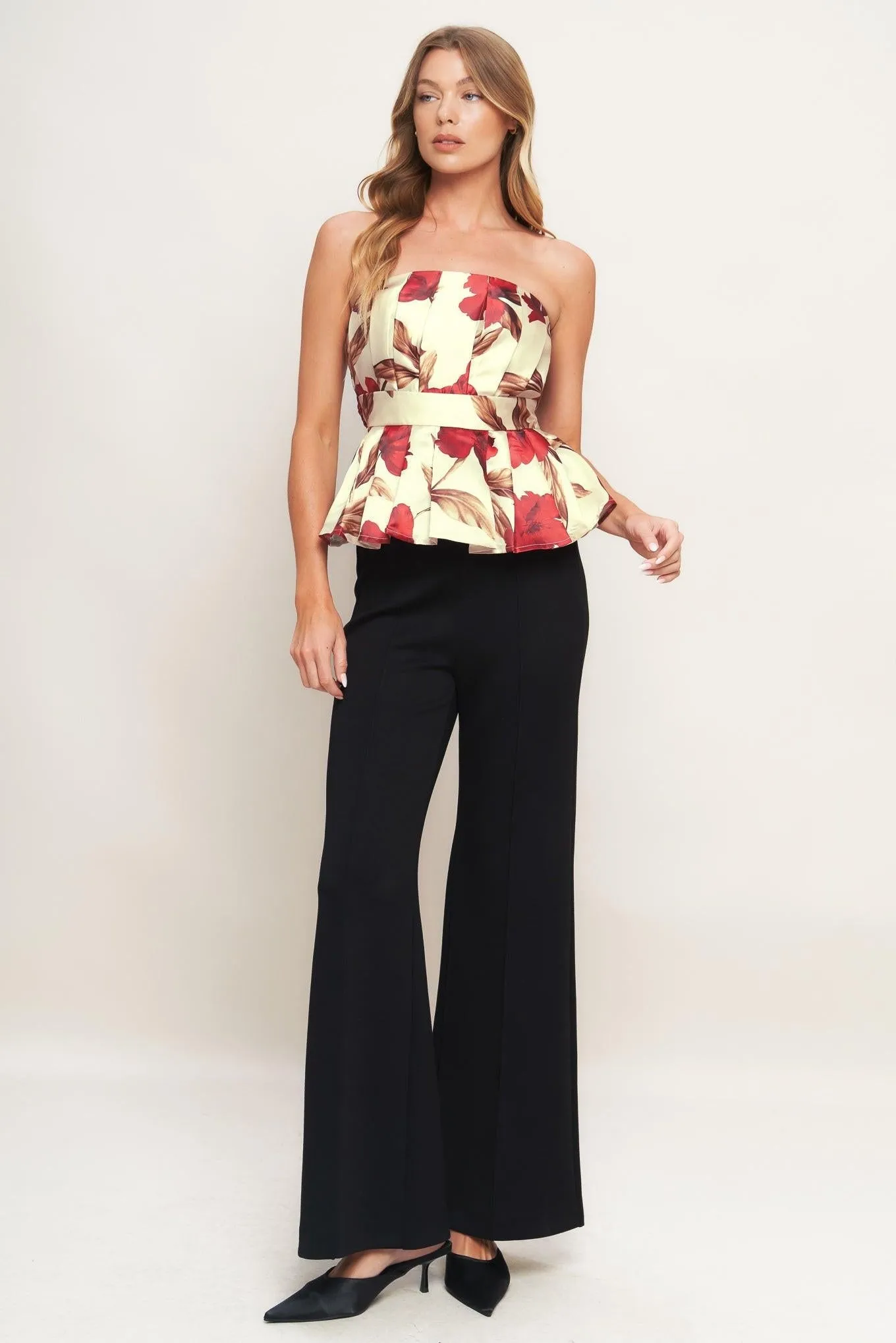 Holiday Blossom Woven Top sold by Zulily product image thumbnail 4