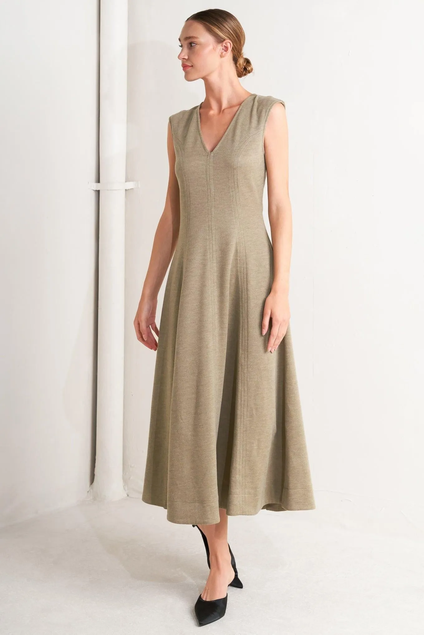 Sophisticated Simplicity Woven Knit Midi Dress sold by Zulily product image thumbnail 3