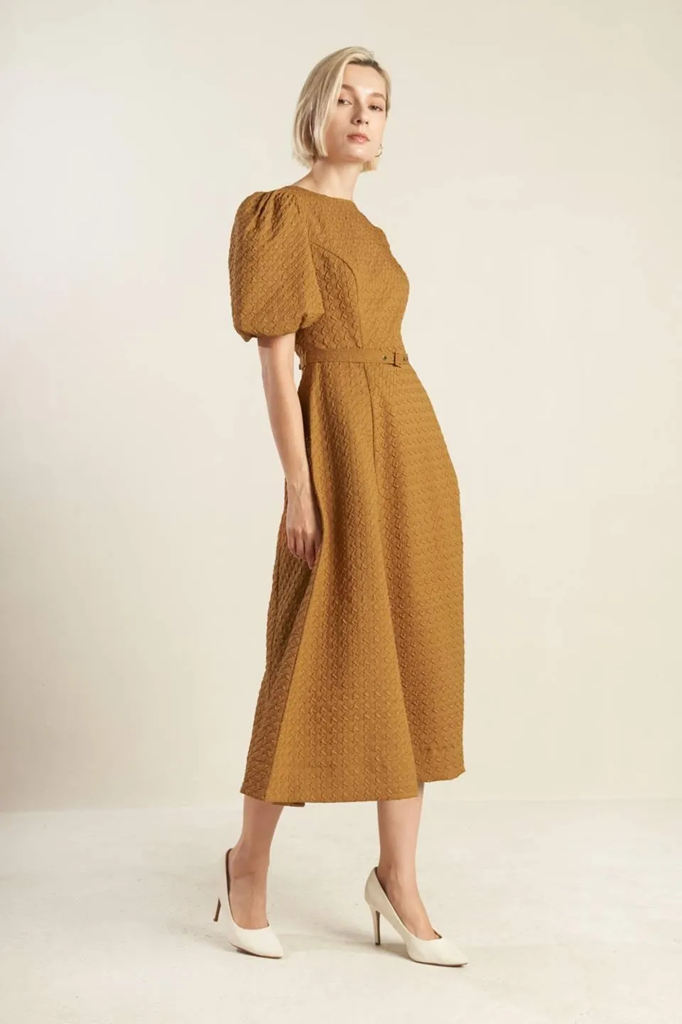 Can't Stop Me Woven Midi Dress sold by Zulily product image thumbnail 3