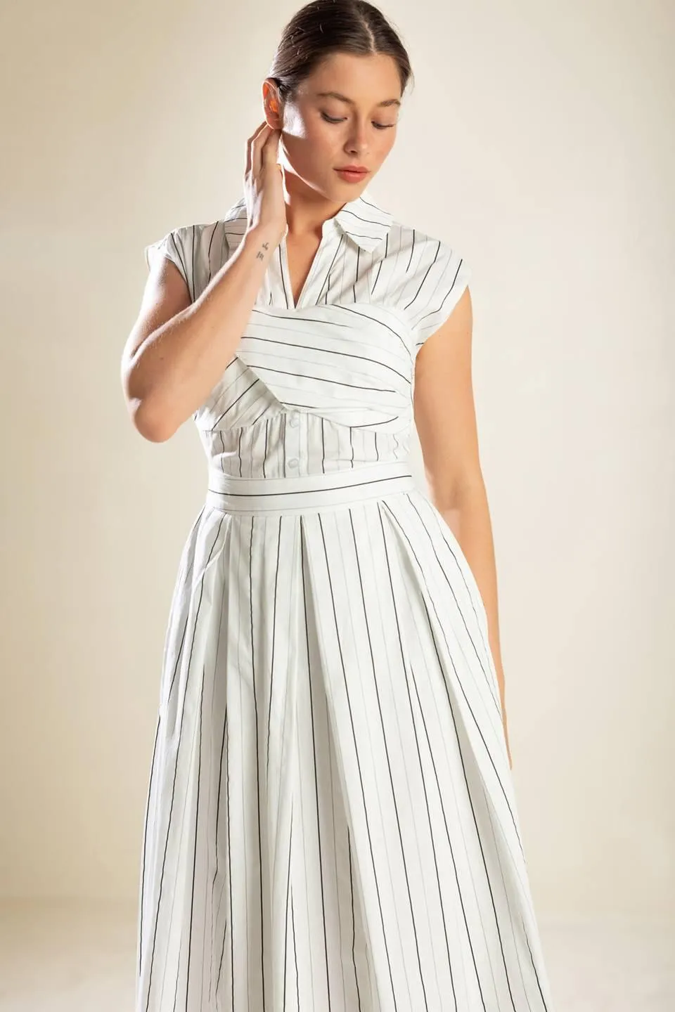 Incredibly Sensational Woven Midi Dress sold by Zulily product image thumbnail 4