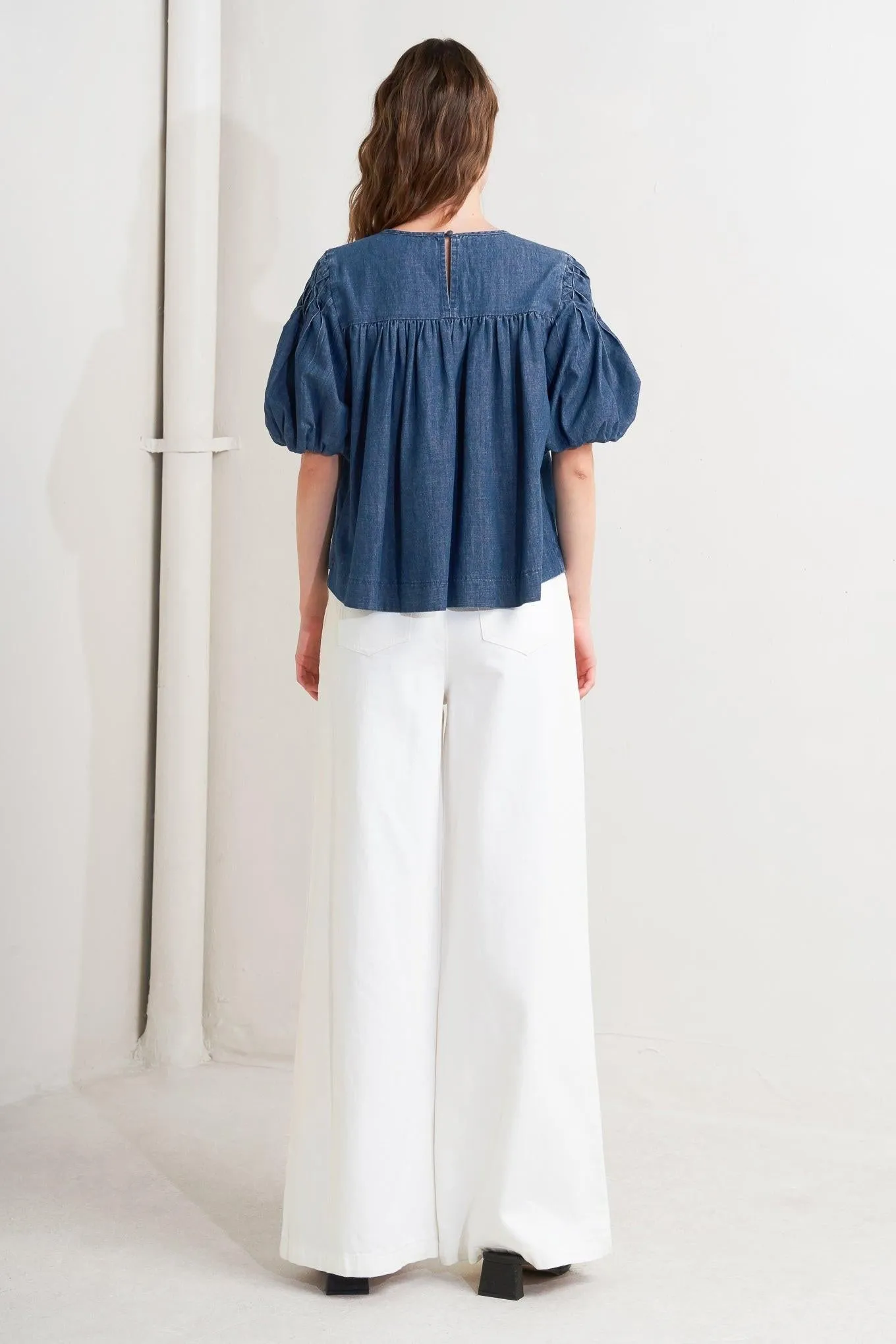 Cottage Spell Chambray Top sold by Zulily product image thumbnail 2