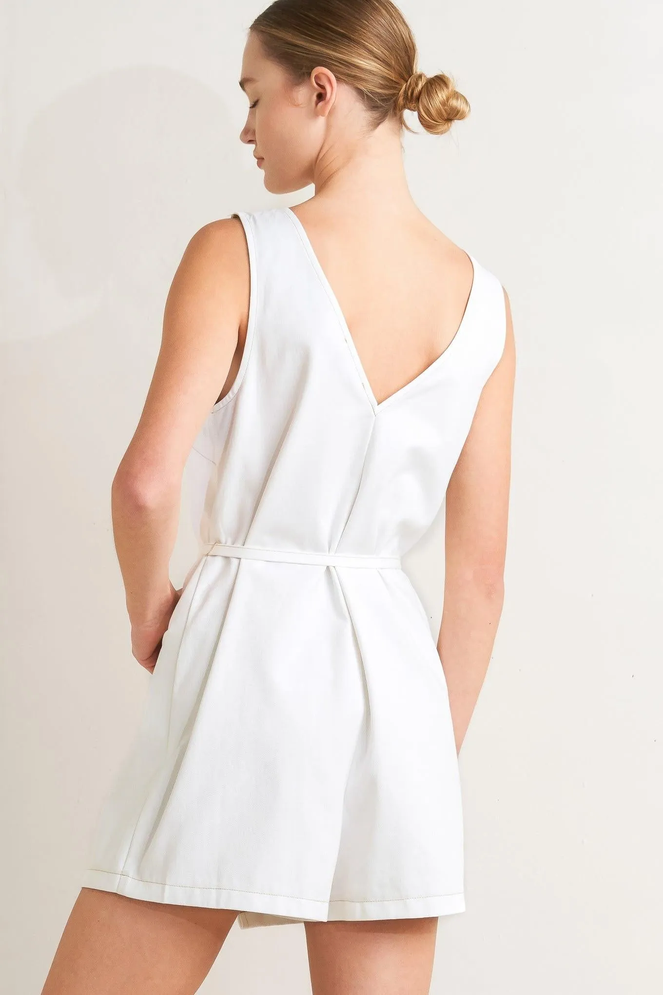 Effortless Attraction Woven Romper sold by Zulily product image thumbnail 2