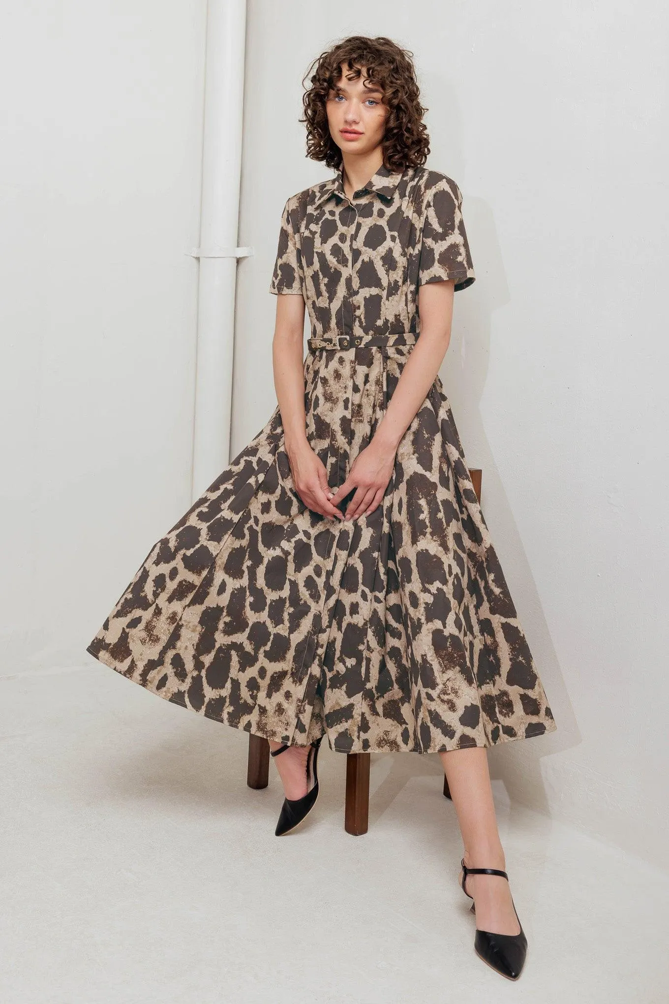 Tame Giraffe Woven Midi Dress sold by Zulily product image thumbnail 3