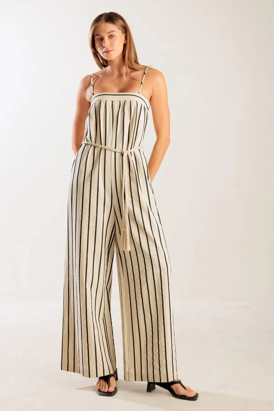 Just the Beginning Woven Jumpsuit sold by Zulily product image thumbnail 3