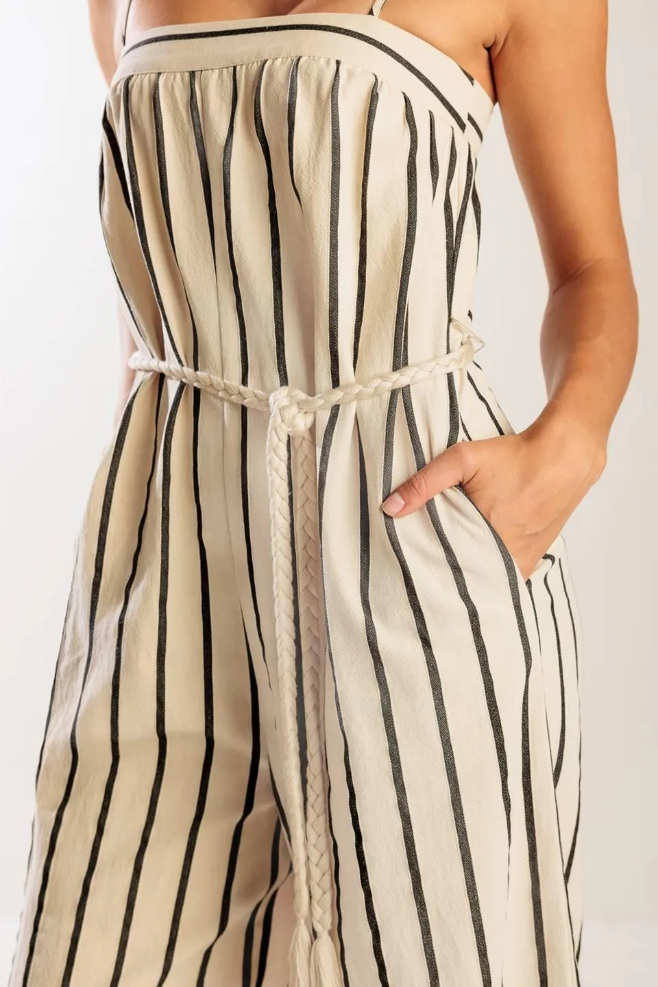 Just the Beginning Woven Jumpsuit sold by Zulily product image thumbnail 4