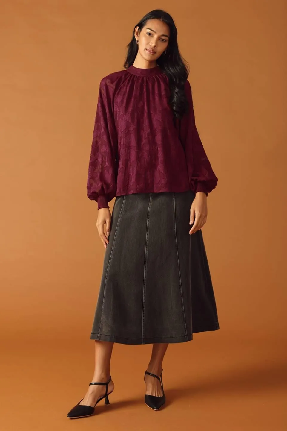 Solaris Dream Woven Top sold by Zulily product image thumbnail 4
