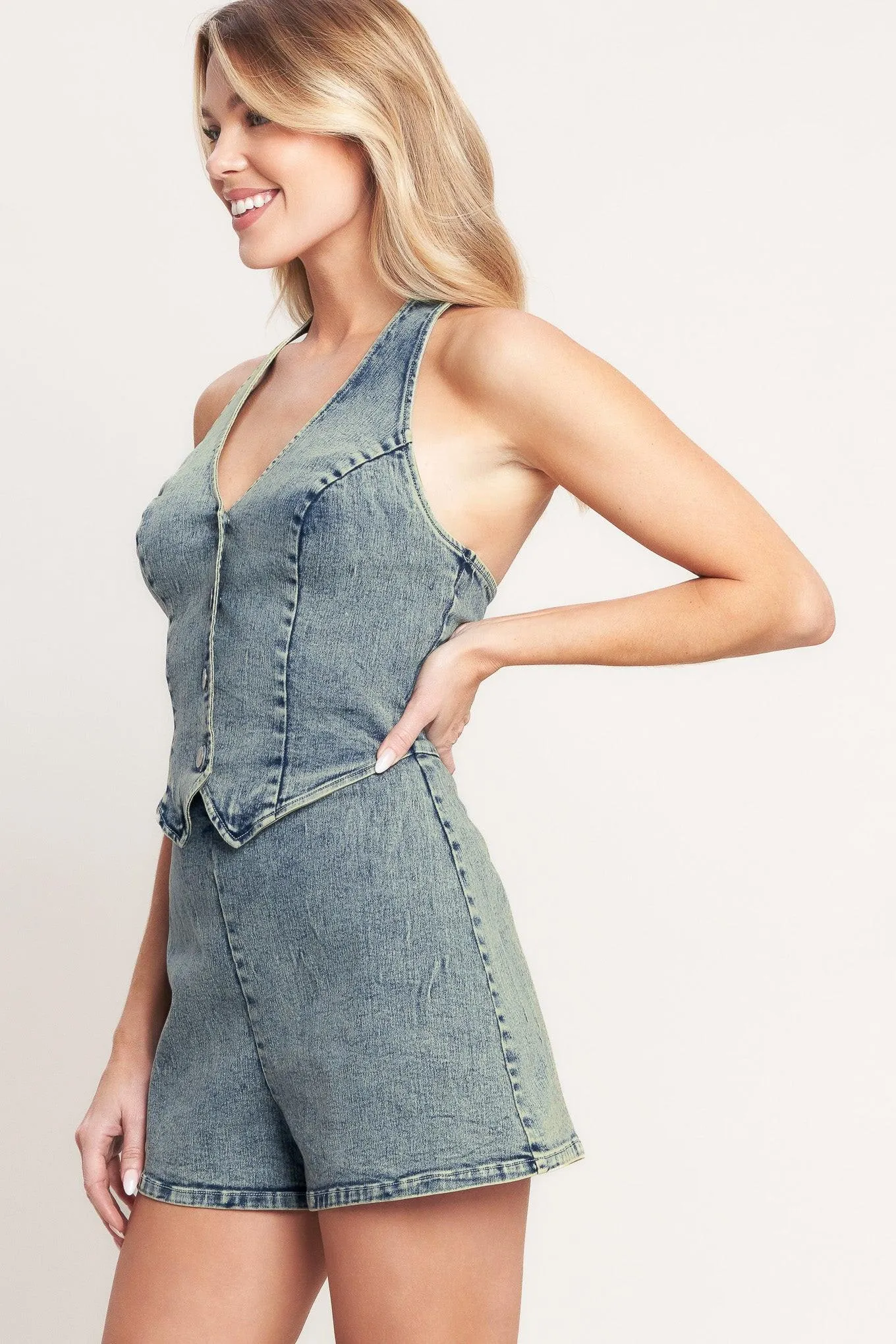 Everyday Escape Denim Romper sold by Zulily product image thumbnail 5