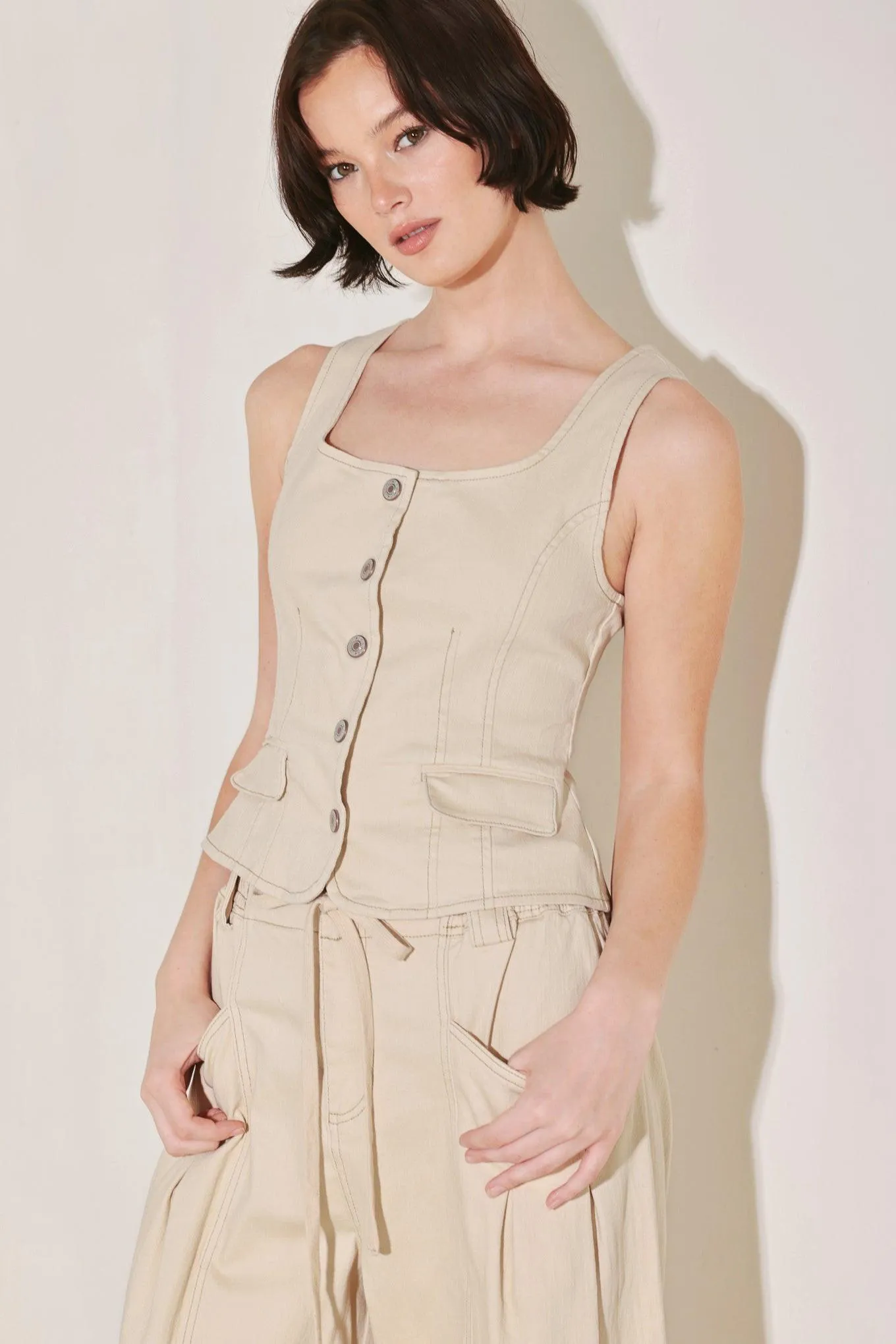 Daylight Groove Woven Vest sold by Zulily product image thumbnail 5