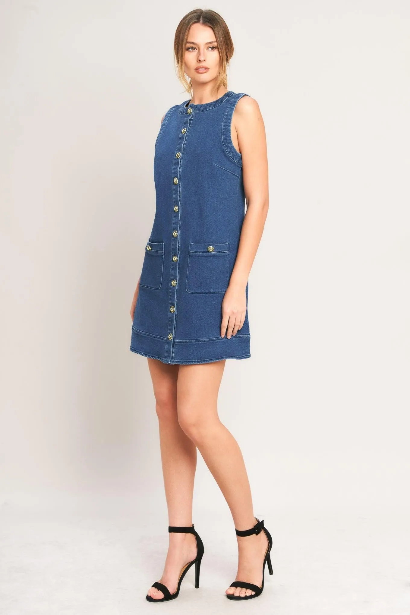 Everyday Icon Denim Shift Dress sold by Zulily product image thumbnail 4
