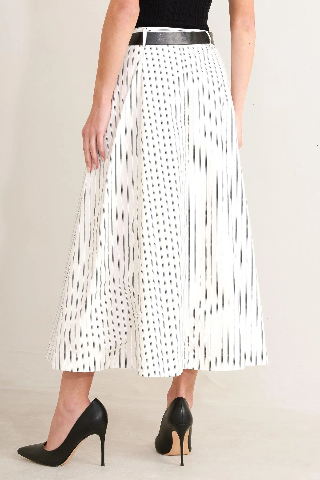 Uptown Stripe Woven Mdi Circle Skirt sold by Zulily product image thumbnail 2