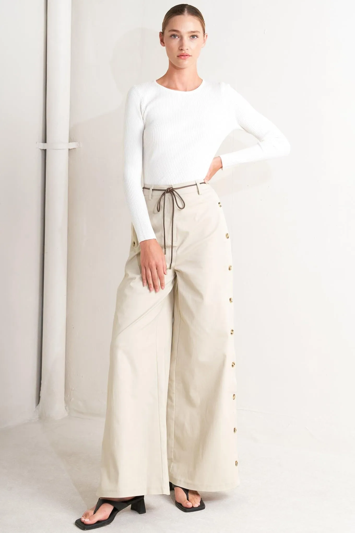 Contemporary Edge Woven Pants sold by Zulily product image thumbnail 5